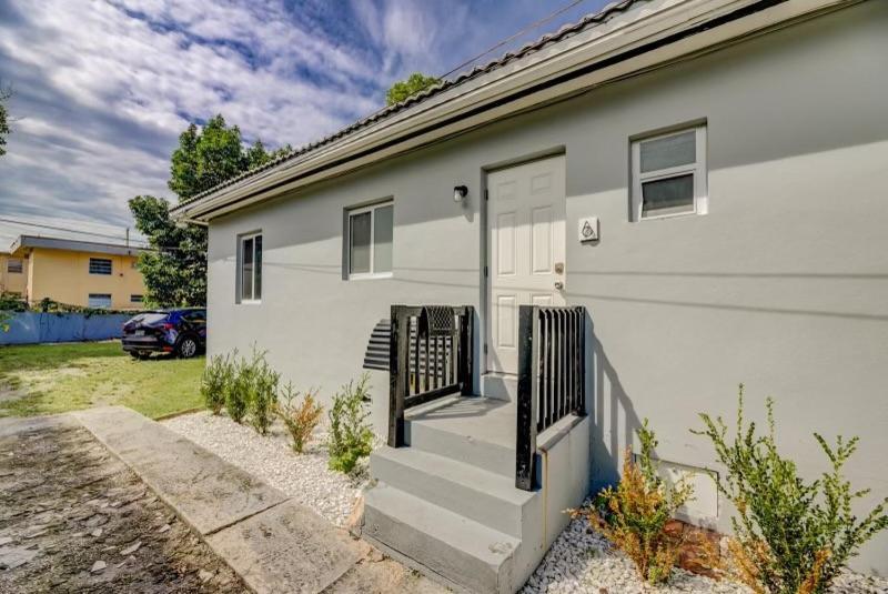 Adorable Private Apartments In The Heart Of Miami! Buitenkant foto